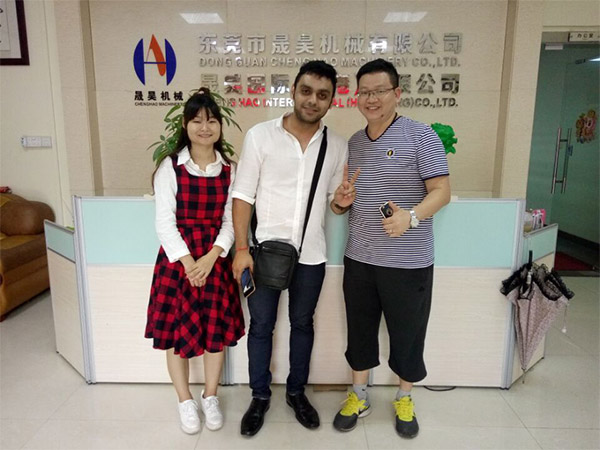 国外客户合影